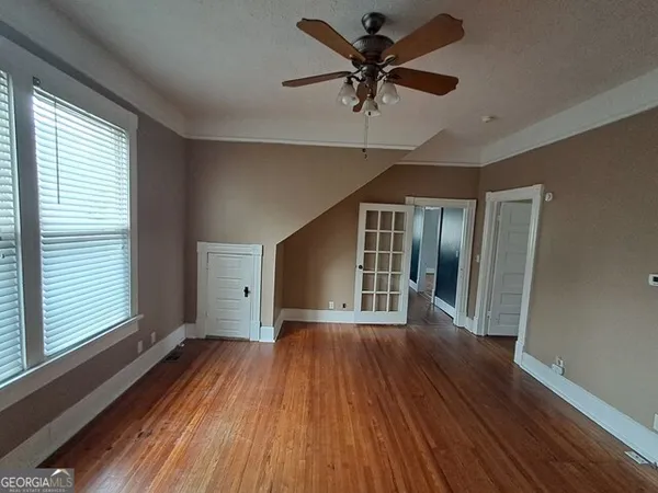 $225,000 | 401 Forsyth Street, Barnesville, GA 30204