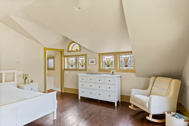 $630,000 | 938 Main Road, Islesboro, ME 04848