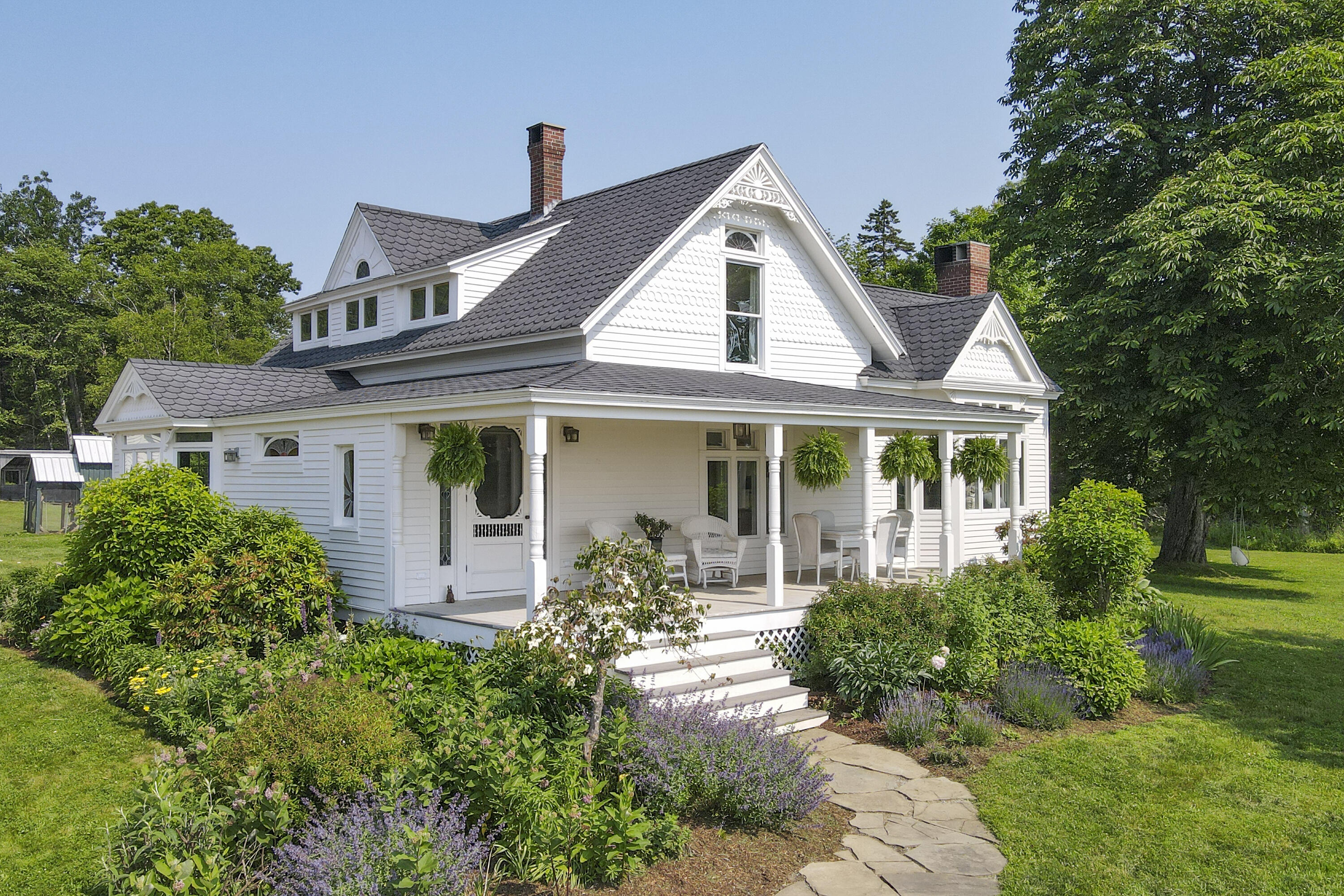 938 Main Road Islesboro, ME 04848 - Photo 3 of 35 007-938MainRd-Islesboro