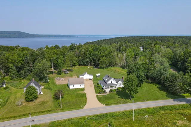 $630,000 | 938 Main Road, Islesboro, ME 04848