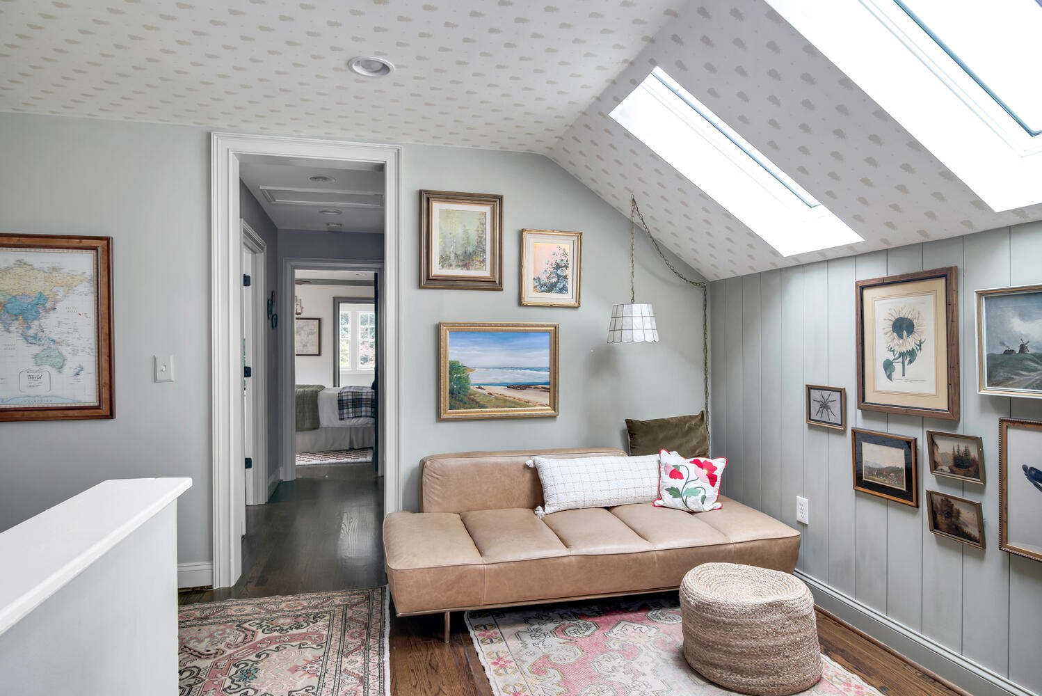 3904 Valley Road Nashville, TN 37205 - Photo 37 of 67 a living room with furniture and a wooden floor