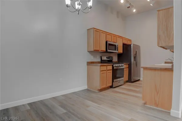 $1,650 | 2305 West Horizon Ridge Parkway, Unit 624, Henderson, NV 89052