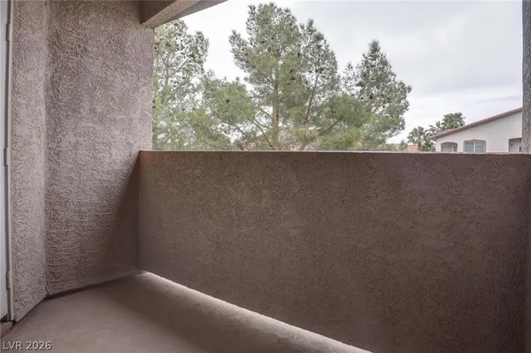 $1,650 | 2305 West Horizon Ridge Parkway, Unit 624, Henderson, NV 89052