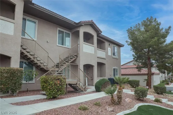 $1,650 | 2305 West Horizon Ridge Parkway, Unit 624, Henderson, NV 89052