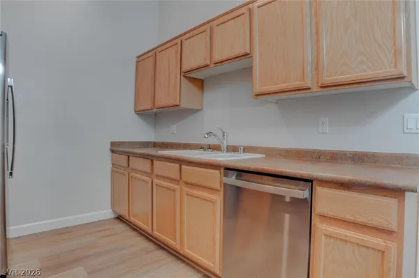 $1,650 | 2305 West Horizon Ridge Parkway, Unit 624, Henderson, NV 89052