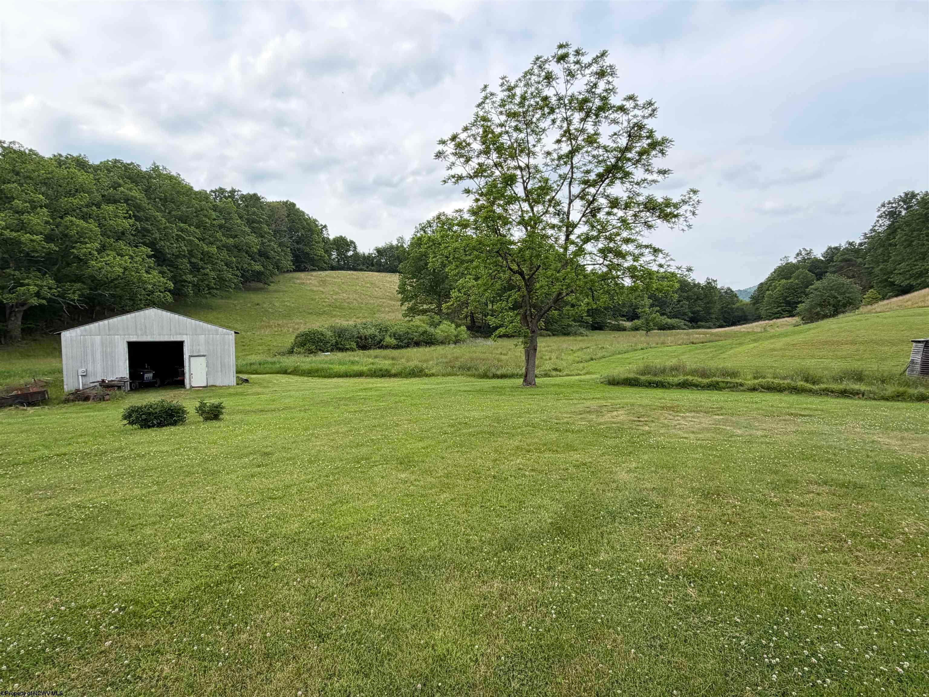 331 Snyder Road Elkins, WV 26241 - Photo 3 of 4 Gallery Image 3