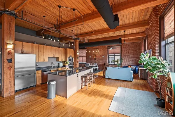 $309,000 | 507 North 13th Street, Unit 410, St. Louis, MO 63103