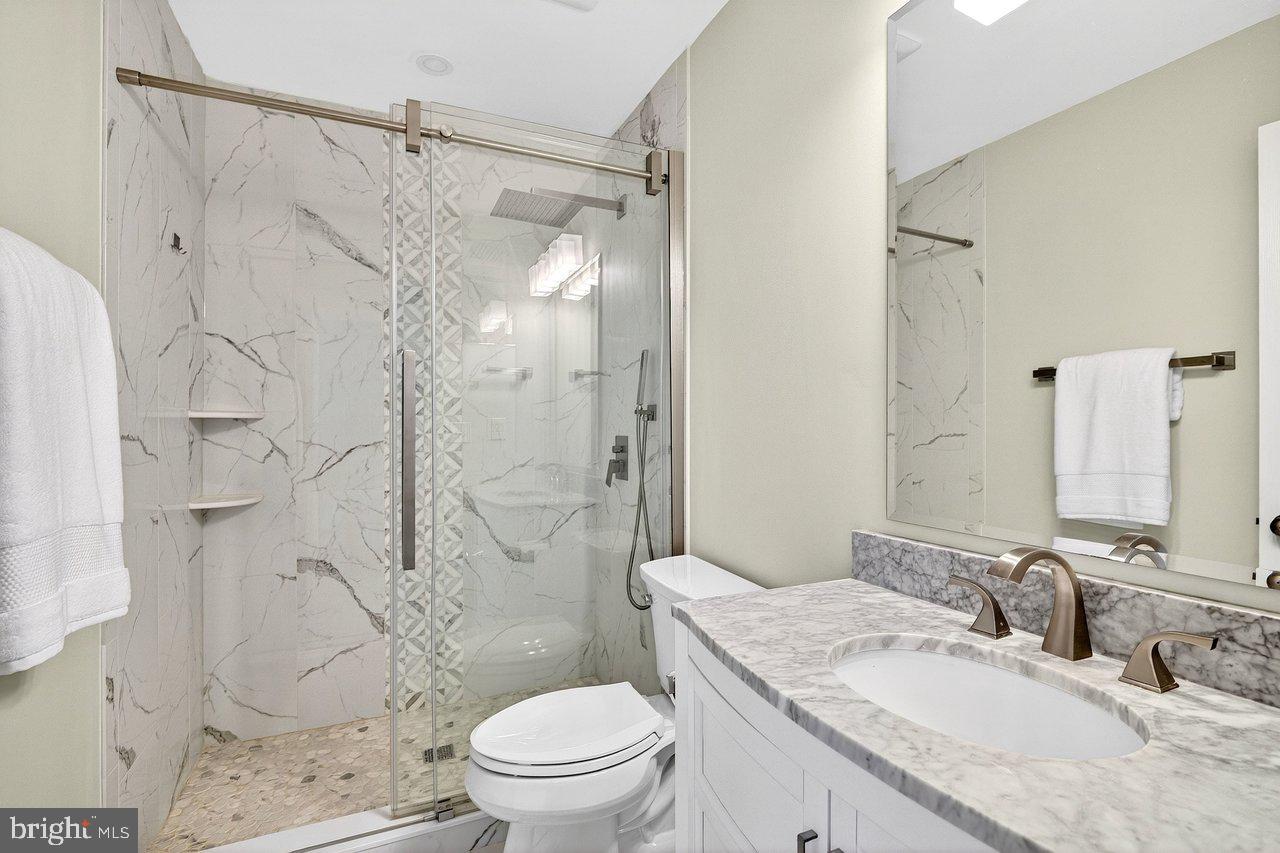 23 Zaitz Farm Road West Windsor, NJ 08550 - Photo 35 of 63 Princess suite with full bath