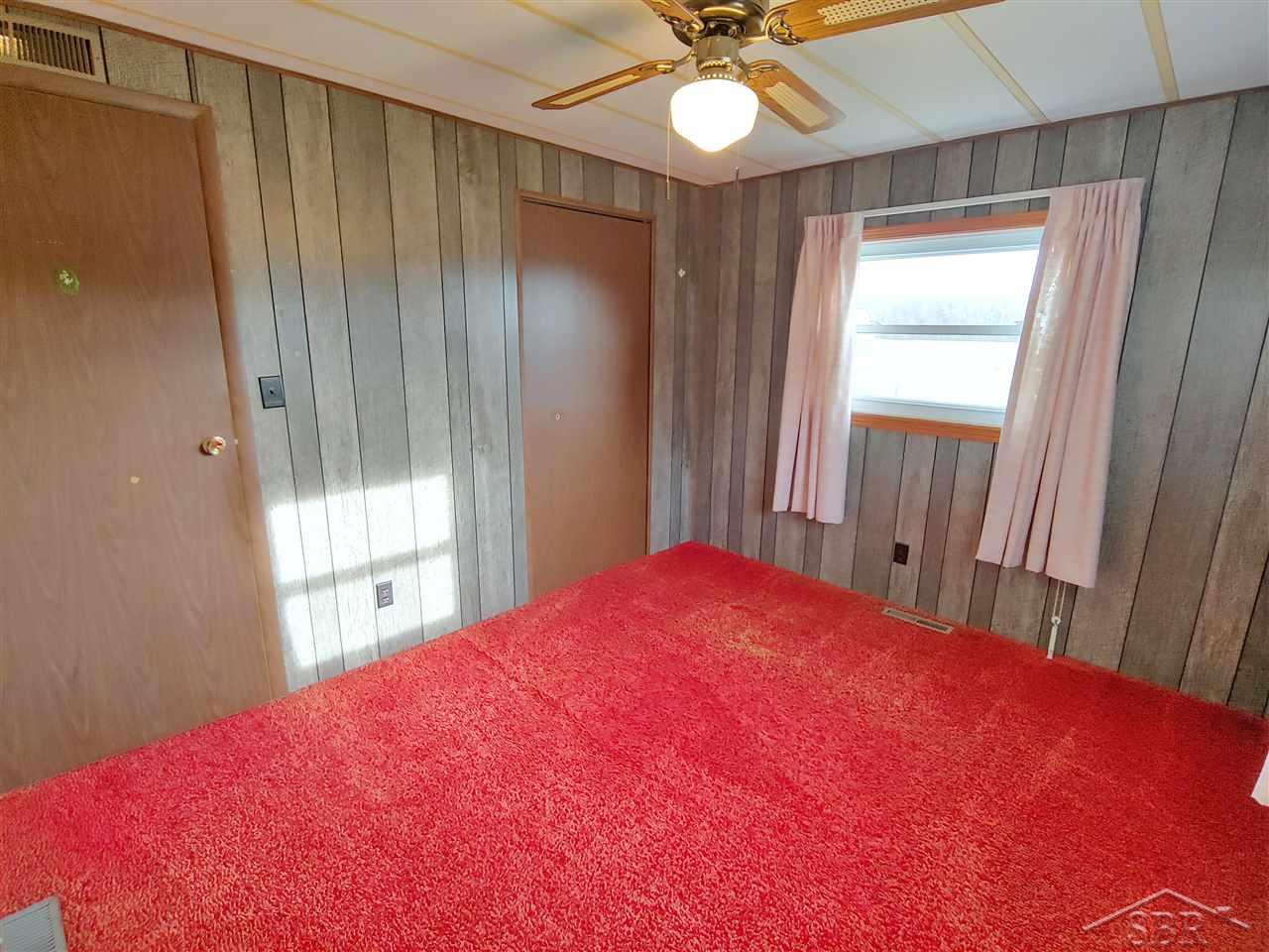 2289 South Barry Road Ithaca, MI 48847 - Photo 17 of 37 50031745-16.JPG