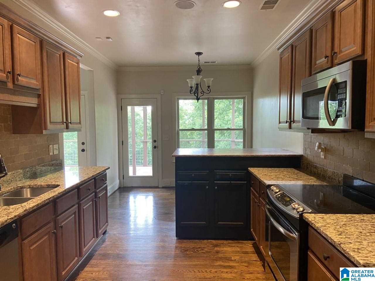 2082 Chelsea Ridge Drive Columbiana, AL 35051 - Photo 9 of 35