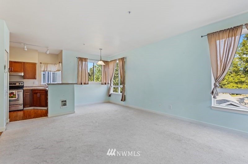 3906 243rd Place Southeast, Unit P202 Bothell, WA 98021 - Photo 5 of 17