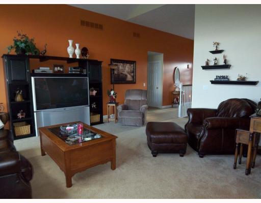 354 Mitchell Road West Middlesex, PA 16159 - Photo 6 of 17 Living Room.