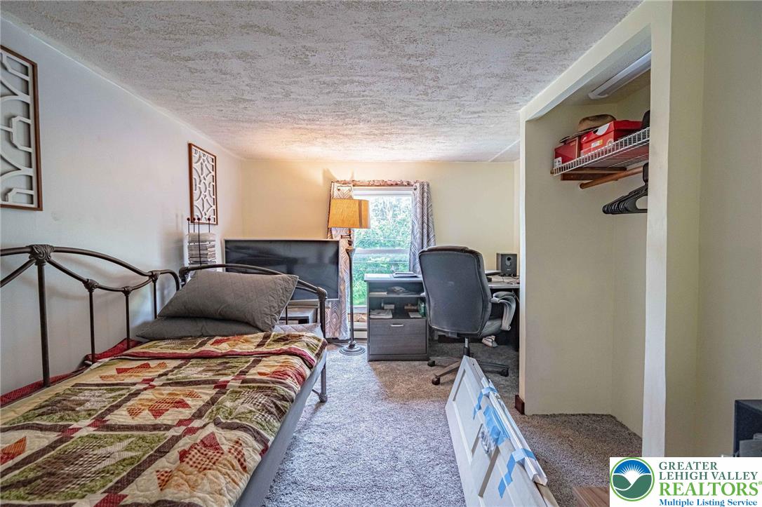 2015 Leithsville Road Hellertown, PA 18055 - Photo 26 of 41