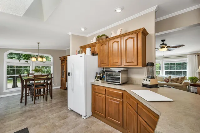 $407,000 | 41 Holly Circle, North Hampton, NH 03862