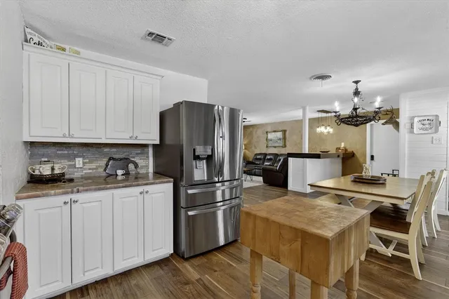 $365,000 | 702 El Camino Real, Chico, TX 76431