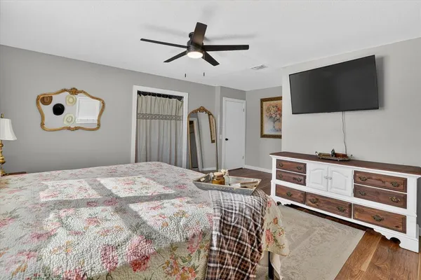 $365,000 | 702 El Camino Real, Chico, TX 76431