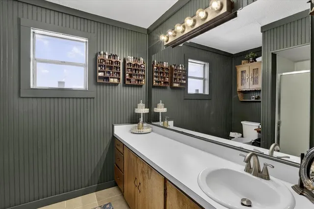 $365,000 | 702 El Camino Real, Chico, TX 76431