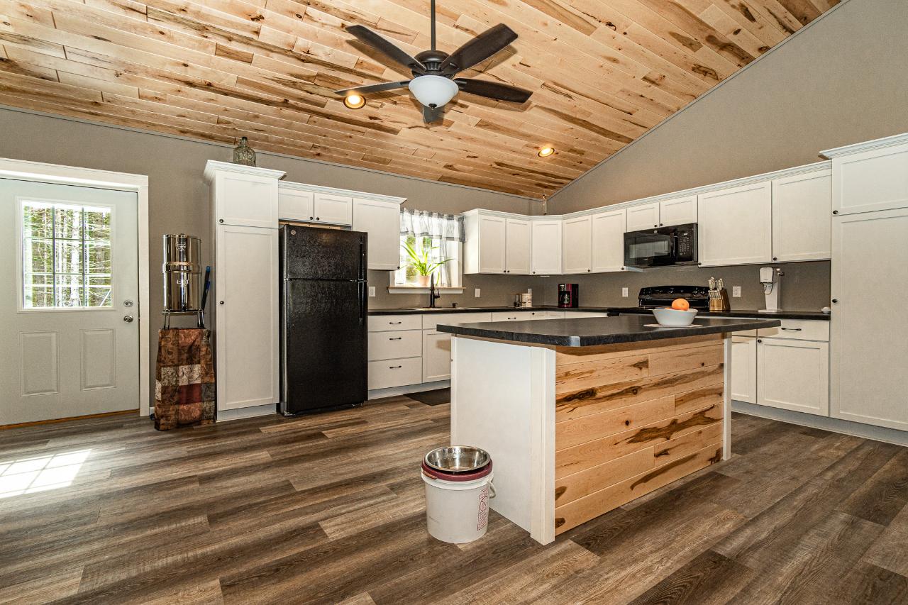 9141 Rydeski Road Wakefield, MI 49968 - Photo 3 of 16 Gallery Image 3