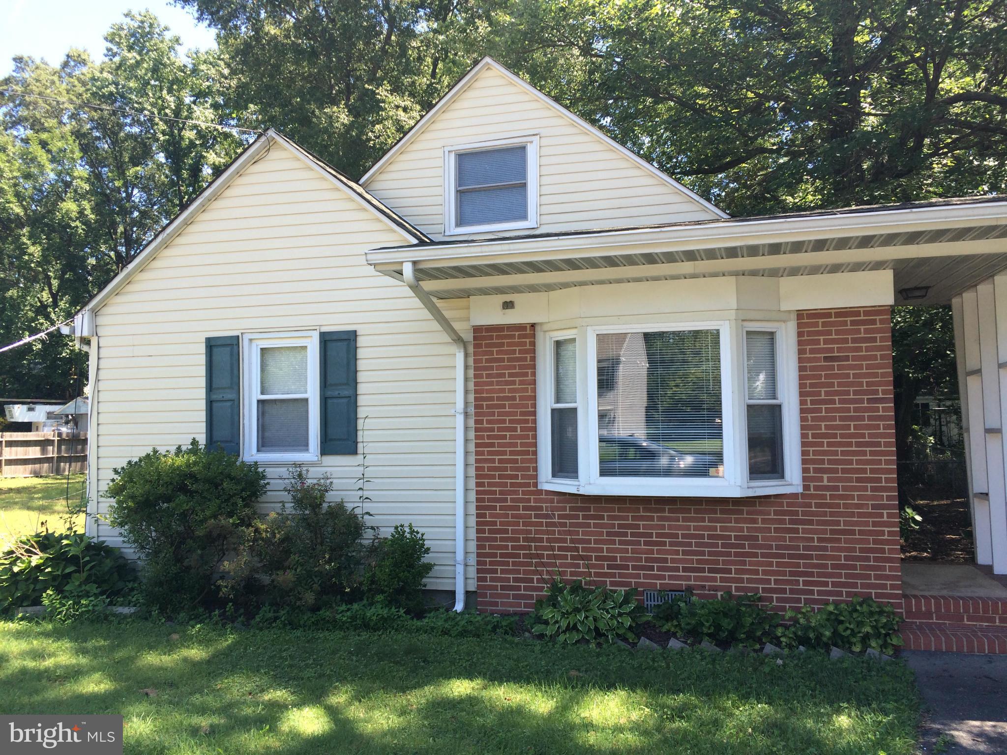 8045 Jumpers Hole Road Pasadena, MD 21122 - Photo 2 of 30 Exterior (Front)