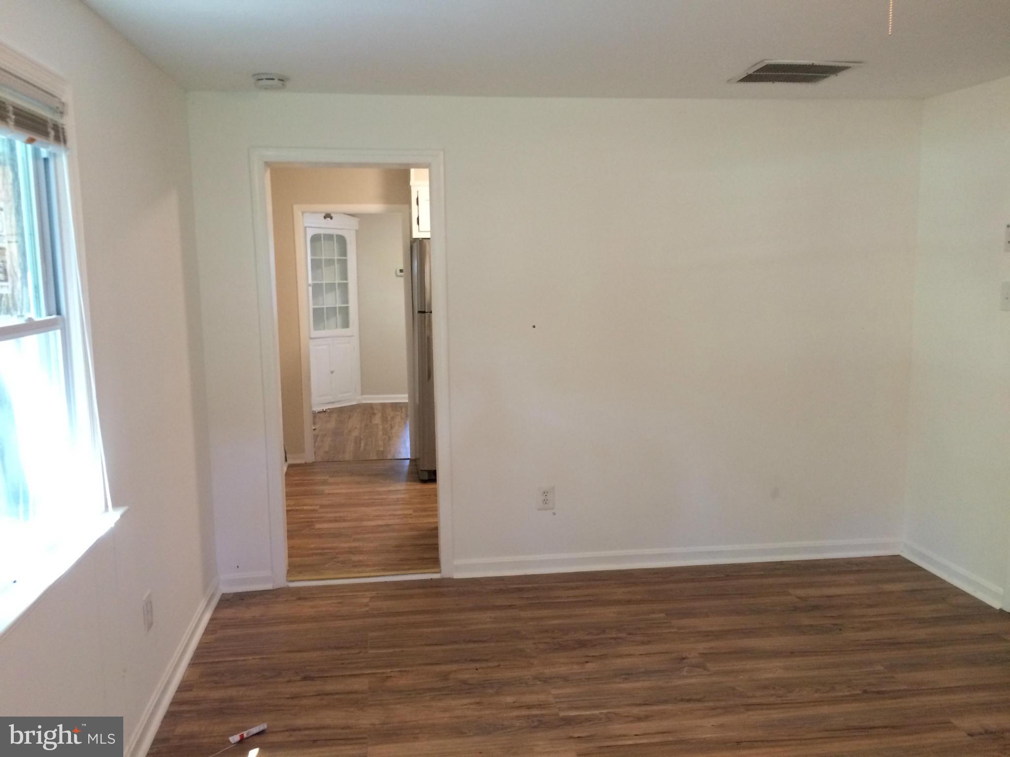 8045 Jumpers Hole Road Pasadena, MD 21122 - Photo 18 of 30 Interior (General)