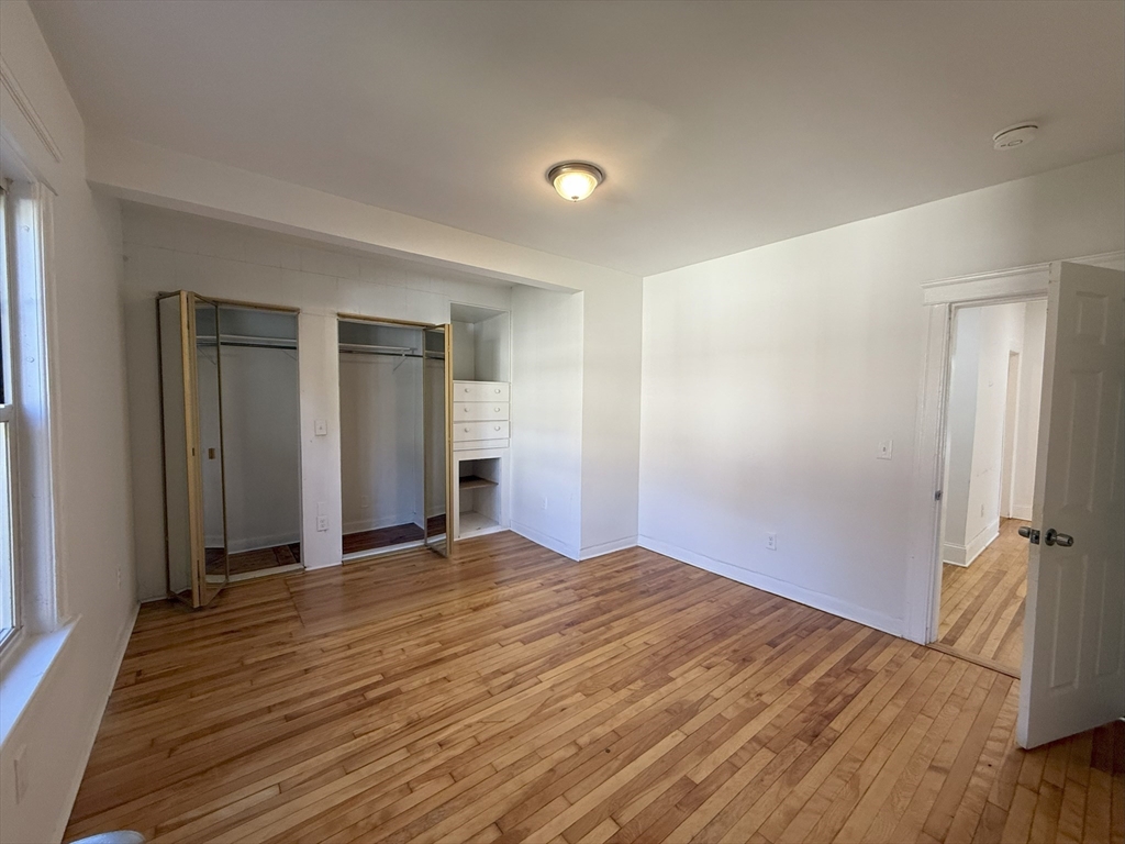 33 Richards Street, Unit 1 Worcester, MA 01603 - Photo 7 of 11