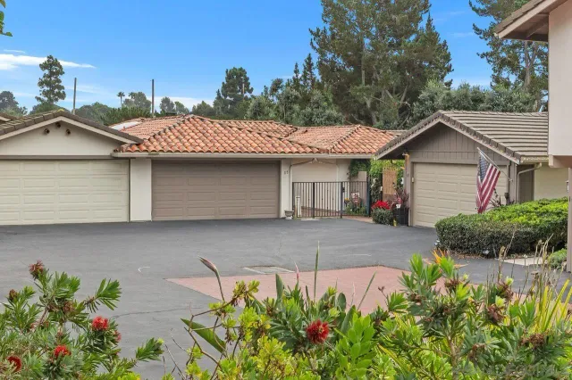 $1,550,000 | 115 Vallarta Court, Solana Beach, CA 92075