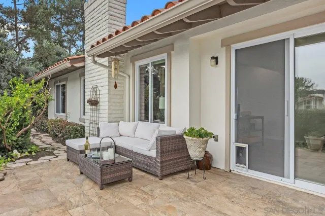 $1,550,000 | 115 Vallarta Court, Solana Beach, CA 92075