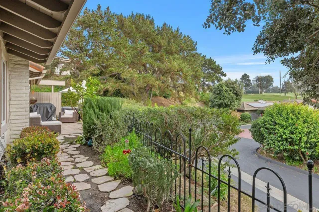 $1,550,000 | 115 Vallarta Court, Solana Beach, CA 92075