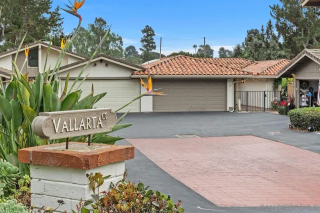 $1,550,000 | 115 Vallarta Court, Solana Beach, CA 92075