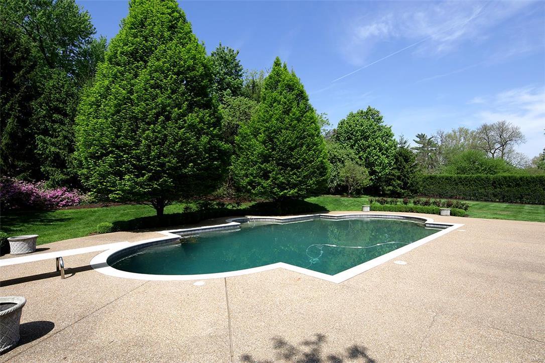 7 Dromara Road Ladue, MO 63124 - Photo 21 of 25 Gallery Image 21