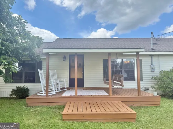 $159,000 | 3439 East River Road, Lumber City, GA 31549