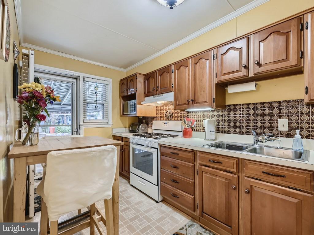 1654 Hardwick Road Towson, MD 21286 - Photo 14 of 32 Gallery Image 14