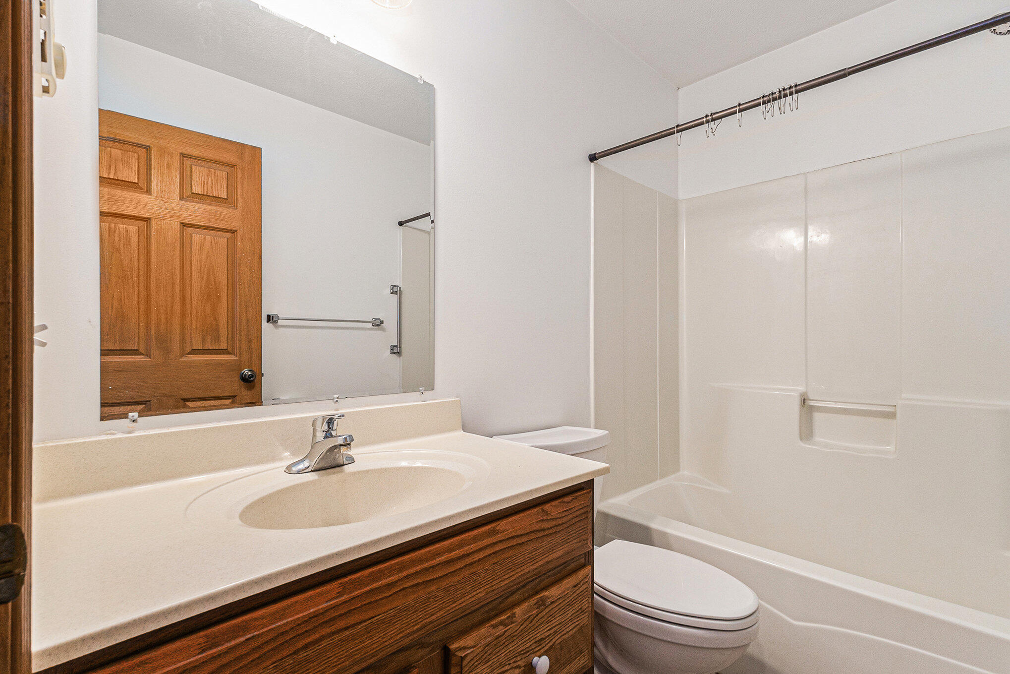119 Main Street Blanchard, MI 49310 - Photo 10 of 16 010__42a3444_671