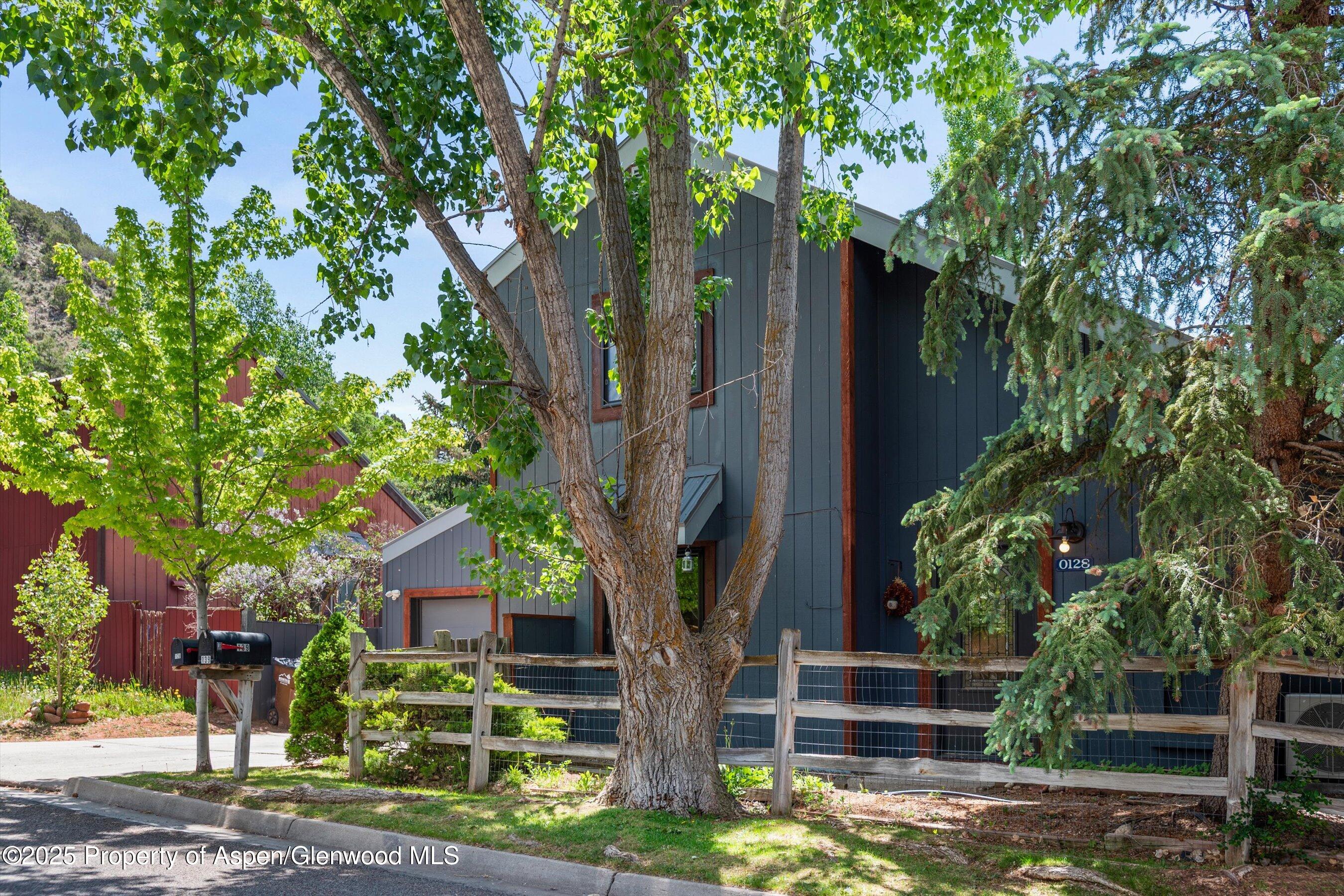 128 Mountain Court Basalt, CO 81621 - Photo 27 of 27 Exterior