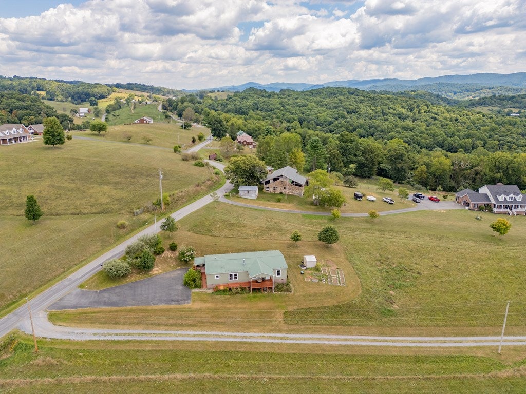 398 Blake Road Marion, VA 24354 - Photo 56 of 59 Gallery Image 56