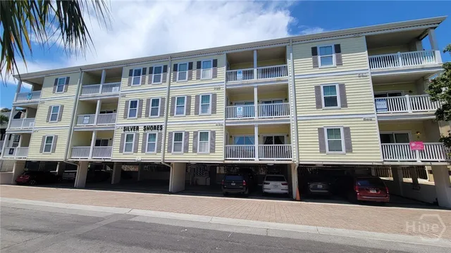 $445,000 | 18 Silver Avenue, Unit 4, Tybee Island, GA 31328