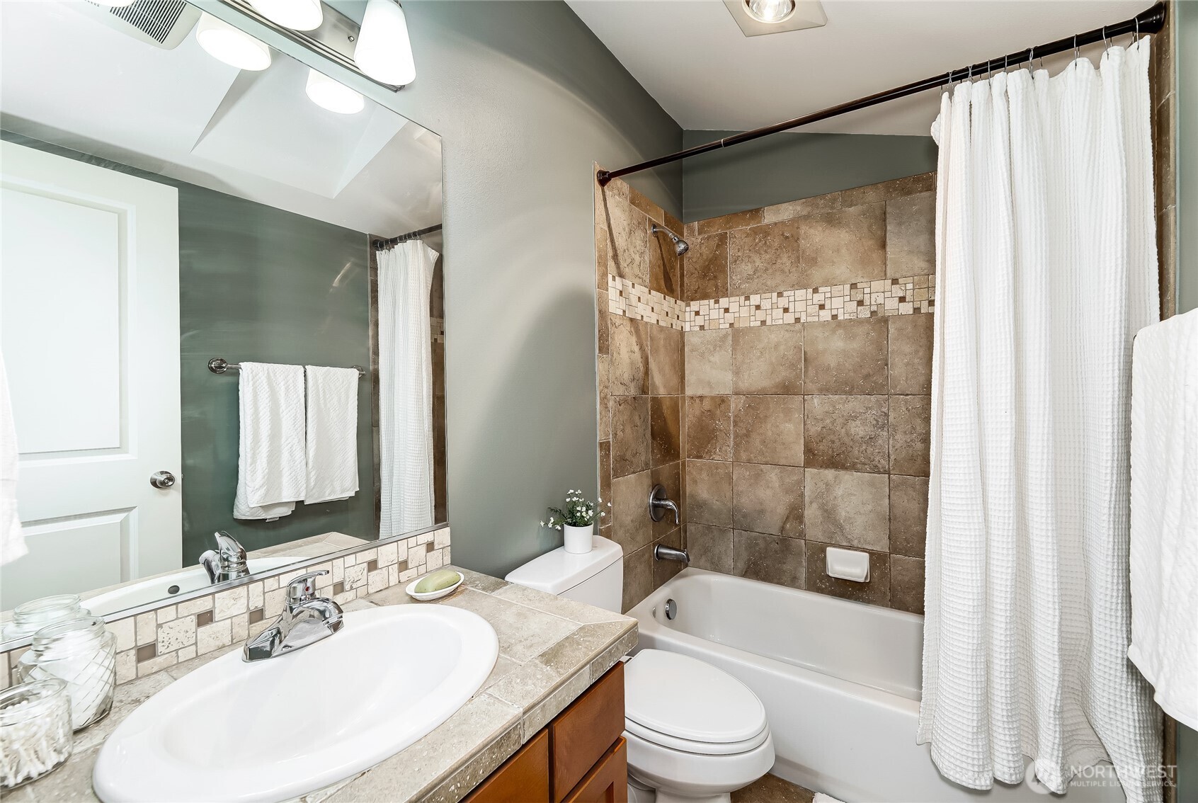 1508 12th Avenue South, Unit B Seattle, WA 98144 - Photo 18 of 29