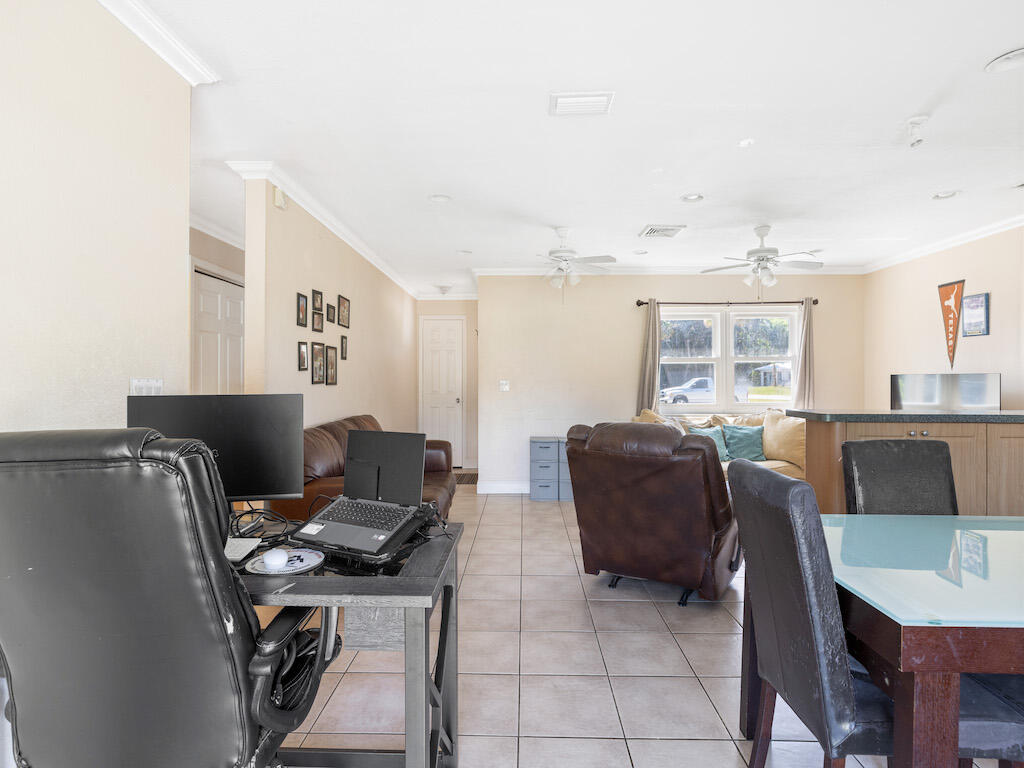 6704 Eden Road Fort Pierce, FL 34951 - Photo 12 of 32 0B2A8982