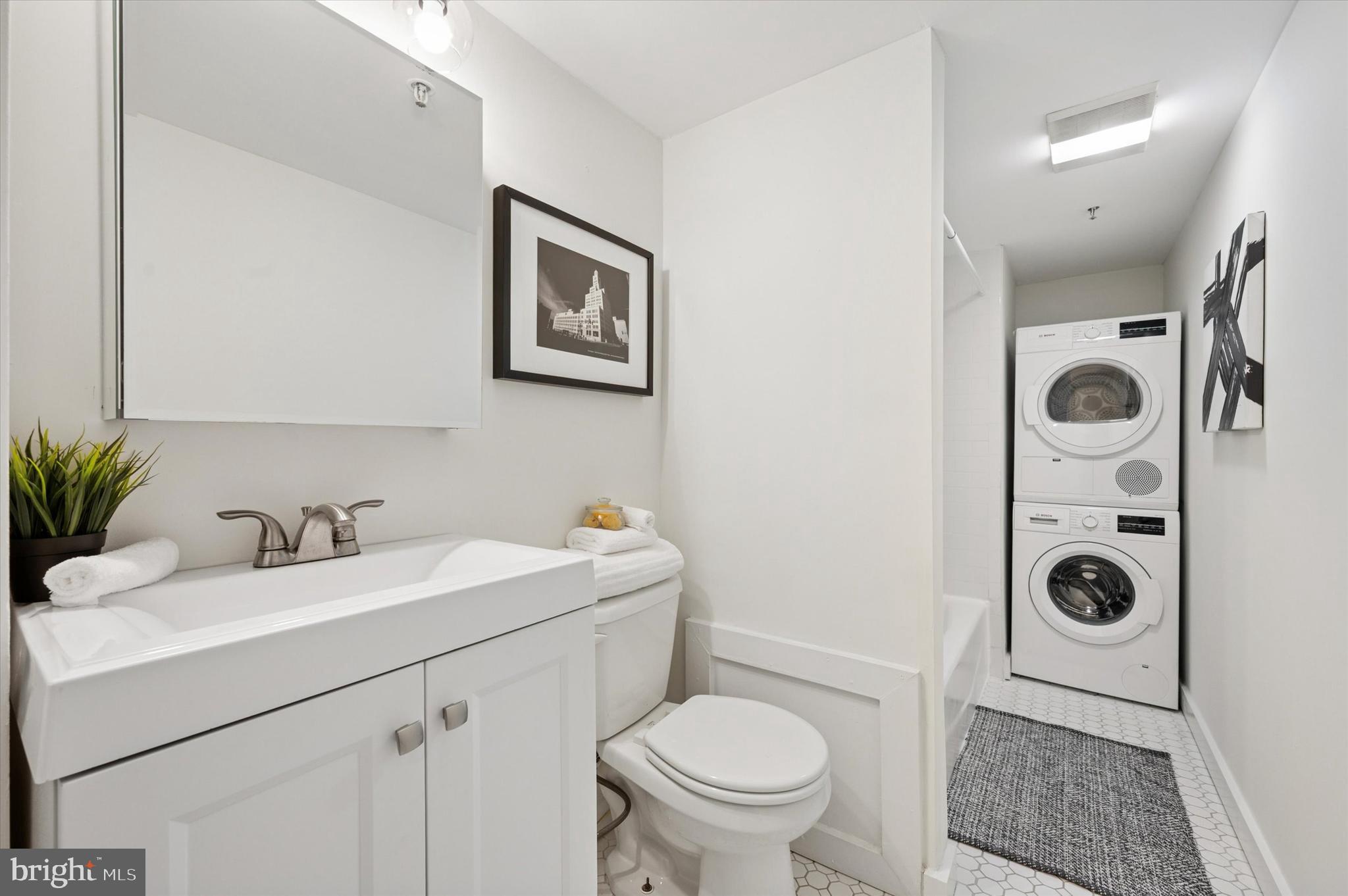 209 Cuthbert Street, Unit 104 Philadelphia, PA 19106 - Photo 18 of 25