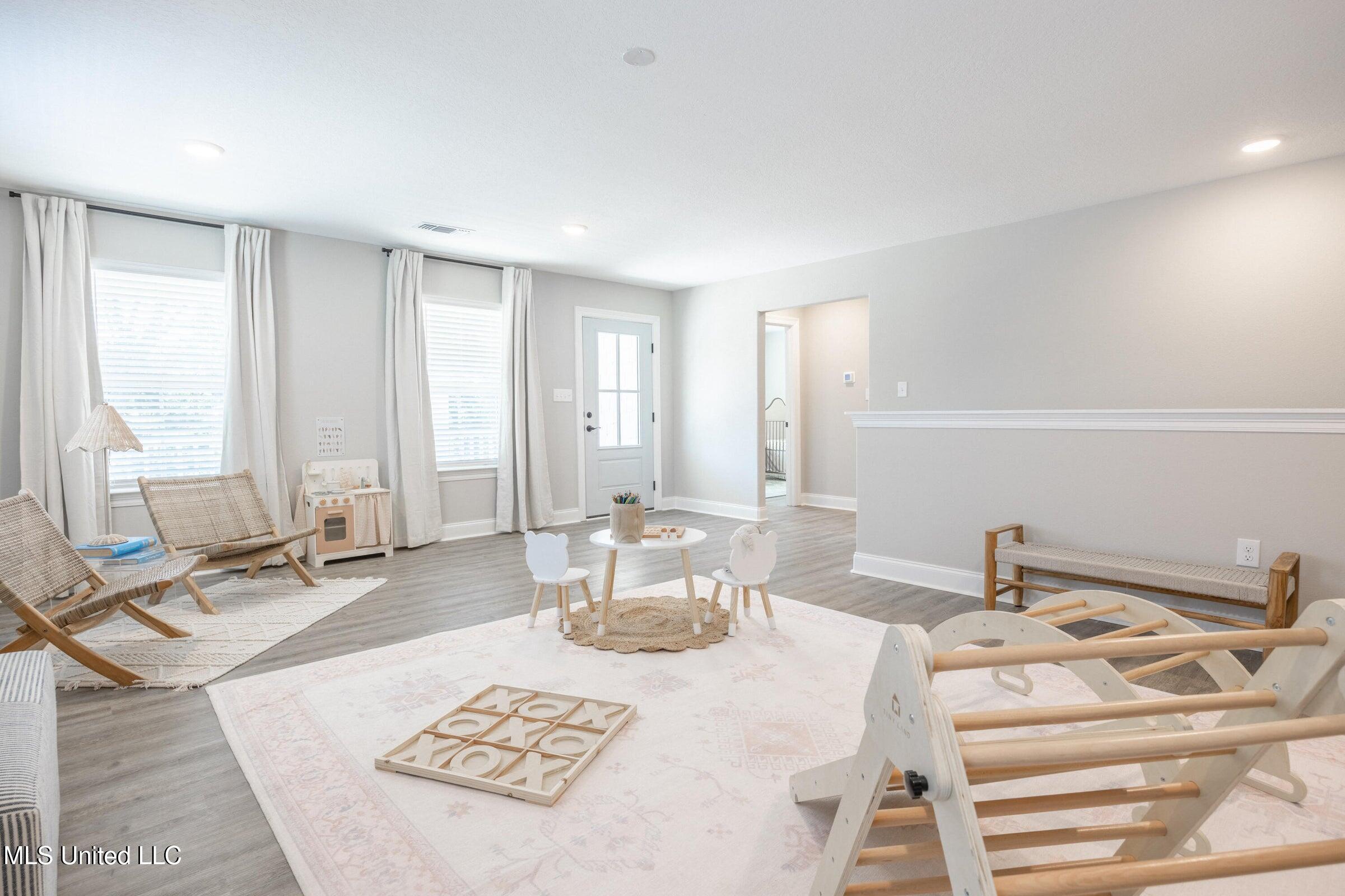 12105 Creole Way Gulfport, MS 39503 - Photo 25 of 73 20250715021256071781000000-o