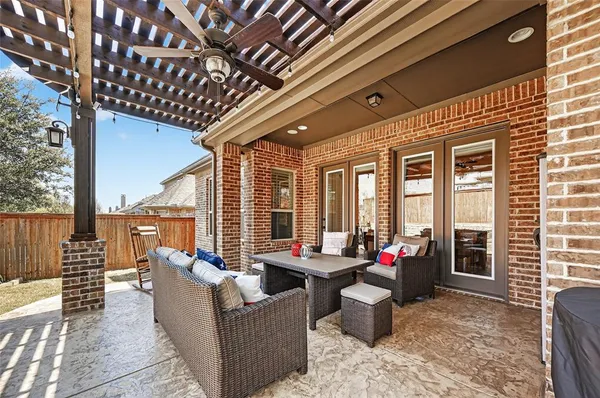 $645,000 | 1325 Verbena Lane, Lantana, TX 76226