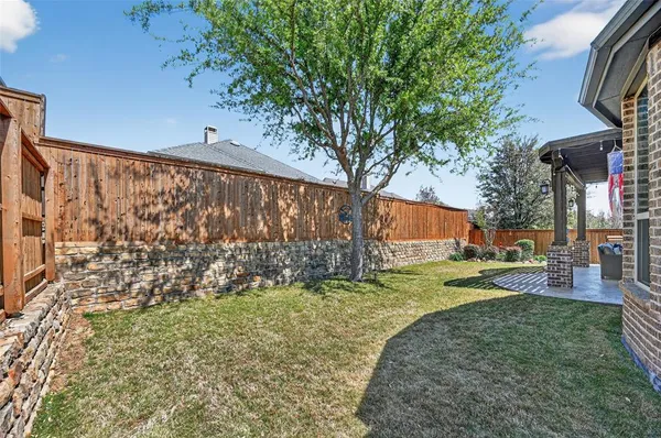 $645,000 | 1325 Verbena Lane, Lantana, TX 76226