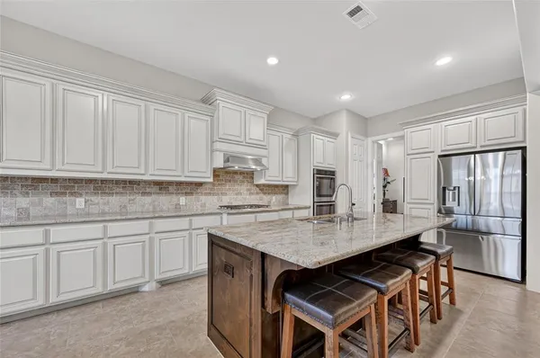 $645,000 | 1325 Verbena Lane, Lantana, TX 76226