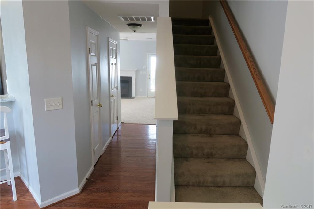 4976 Prosperity Ridge Road Charlotte, NC 28269 - Photo 2 of 18