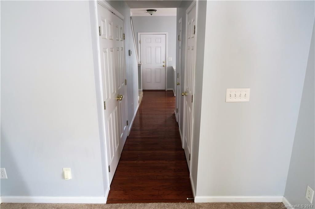 4976 Prosperity Ridge Road Charlotte, NC 28269 - Photo 9 of 18
