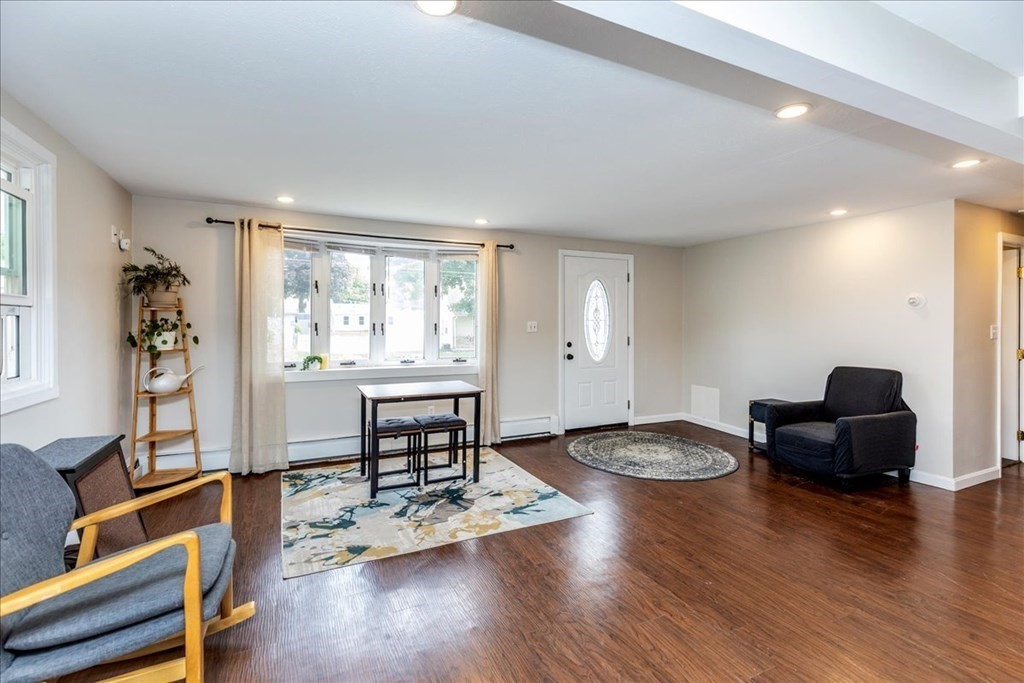 54 Elizabeth Road Billerica, MA 01821 - Photo 12 of 25