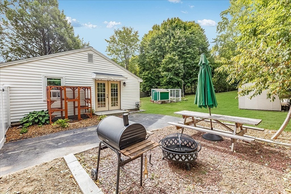 54 Elizabeth Road Billerica, MA 01821 - Photo 22 of 25