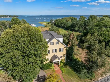 $2,950,000 | 535 Washington Street, Duxbury, MA 02332