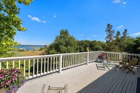 $2,950,000 | 535 Washington Street, Duxbury, MA 02332