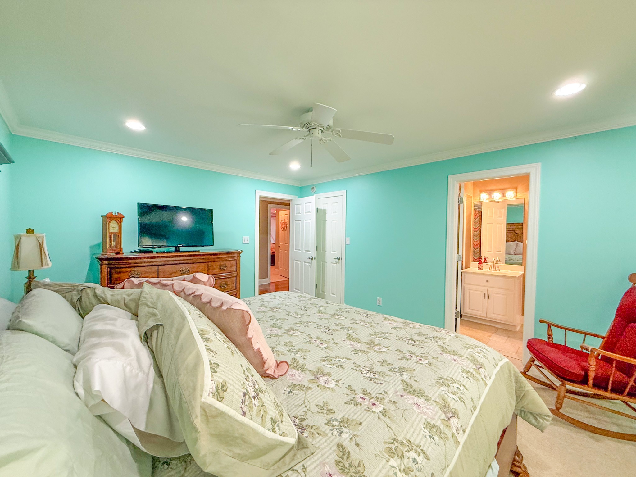 275 Crescentview Road Pulaski, TN 38478 - Photo 43 of 62 a bedroom with a bed and a flat screen tv